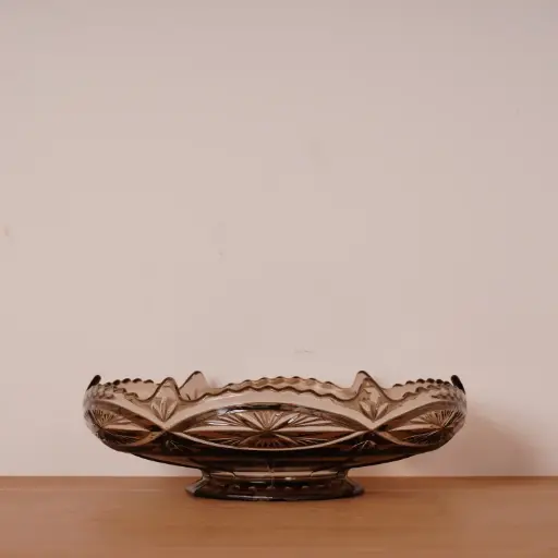 [SU2961] Coupe en verre fumé vintage 