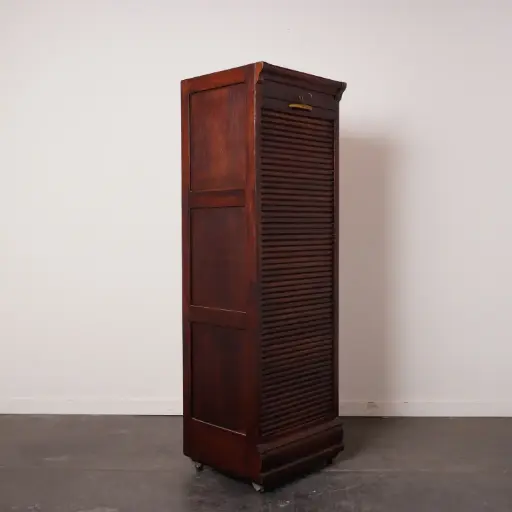 [SU3022] Meuble à rideaux ancien