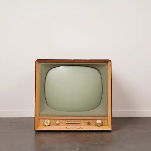 [SU3310] Ancien poste de télévision 