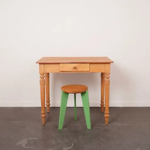 [SU3479] Table d'appoint en pin 